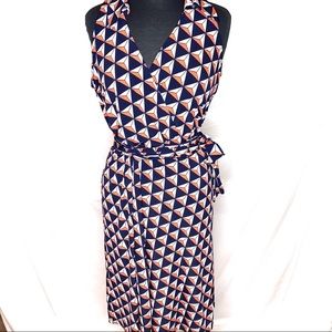 Dress Barn Sleeveless V neck Dress size 12